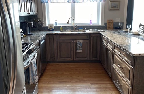 Wilburs Point House | 2-bedroom ocean-front Fairhaven home overlooking Buzzards Bay