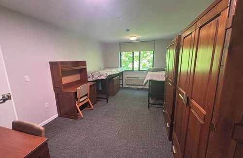 Caldwell Apartment | 2 bedroom suite in Caldwell with AC