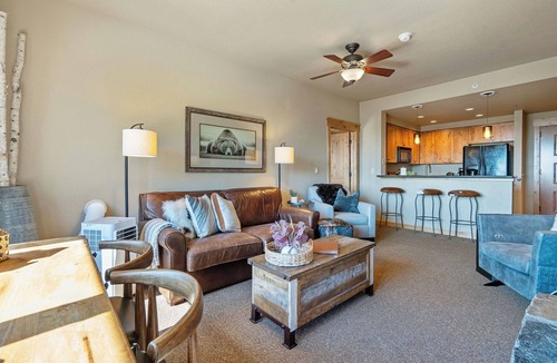 Whitefish Condo | 2 bedroom with incredible views and direct ski in and out! Hot tub/underground parking/gym