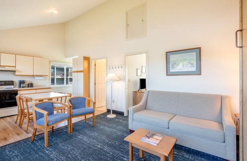 West Yarmouth Apartment | 2 Cape Codder for 4, Green Harbor Resort, Mini Golf, Beach Access