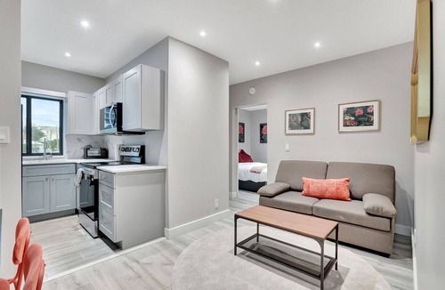 Central Beach Apartment | 2 Condo Combo - Walk to Beach - Off Las Olas #2A/B