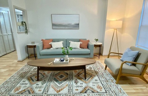 East Ocean View Apartment | 2 King Beds + quiet + ground floor A