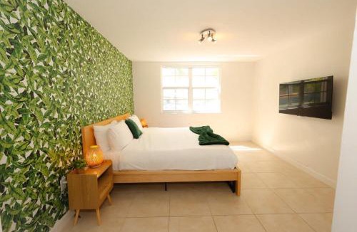 Aventura Apartment | 2 Luxury Bedrooms at Yacht Club de Aventura