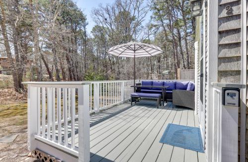 Wellfleet House | 2 Mi to Beaches: Cozy Peaceful Escape w/Deck
