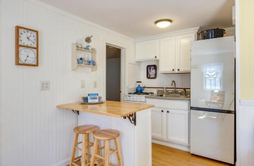 Wellfleet House | 2 Mi to Beaches: Cozy Peaceful Escape w/Deck