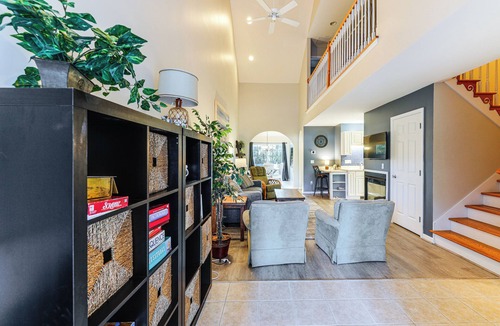 Frankford House | 2 Mi to Bethany Beach Boardwalk! Townhome w/Pool