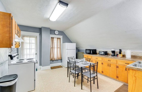 South Wedge Apartment | < 2 Mi to Hospitals & University: South Wedge Apt!