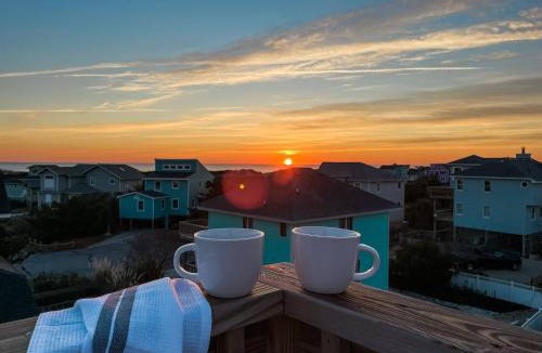 Ocean Sands House | 2 Min Walk to Beach -Ocean View-Heated Pool-Modern