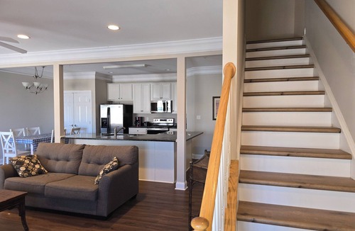 Midtown Ocean City House | 2 North 4bed/3.5 bath 3 Car Garage New Flooring Stairways&Hallways 2026