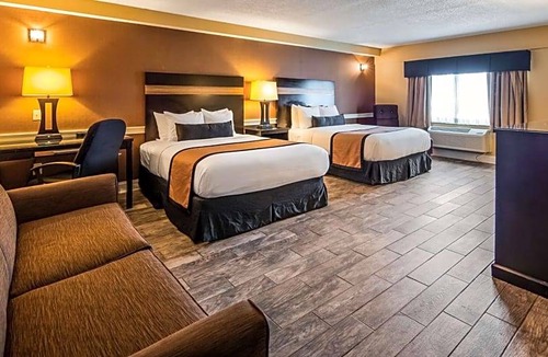 Newark Hotel | 2-Star Hotel ∙ Best Western Plus Newark Airport West