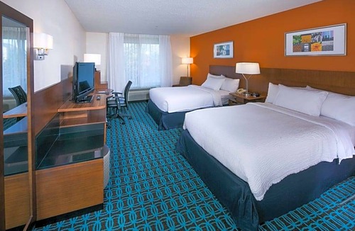 Dover Hotel | 2-Star Hotel ∙ Fairfield Inn & Suites by Marriott Dover