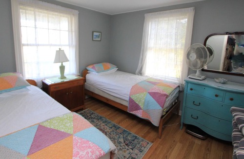 Sandwich Cottage | 20 Chadwell Ave SD54