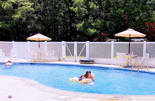 Woodbine House | 20 Minutes to Sea Isle, 30 Minutes to Wildwood