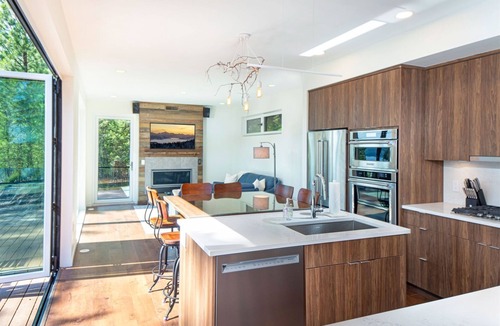 Whitefish House | 2022 Modern Whitefish Lake Home with Private Hot Tub and Stunning Lake Views!