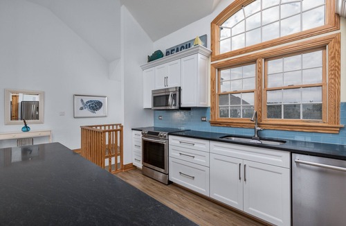 Pine Island House | 2304 - High Spirits - Pine Island Retreat | Pool, Hot Tub, Near Beach