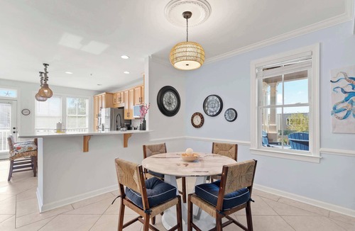 Sunset Island Condo | 27 Island Edge - Sunset Island Family Luxury Townhome