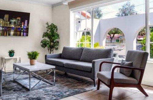 Northeast Coconut Grove House | 2710 · Heated Pool 7 Beds 5 Baths Sleep 15 Park 4 Car