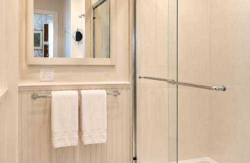 Nantucket Town Bed & Breakfast | 29 India House