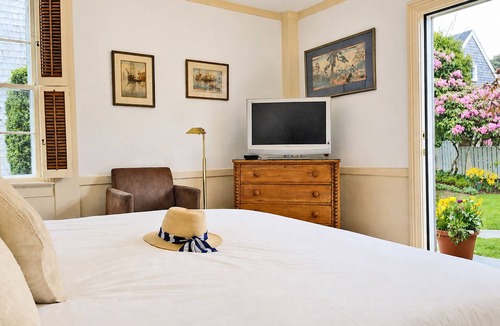 Nantucket Town Bed & Breakfast | 29 India House
