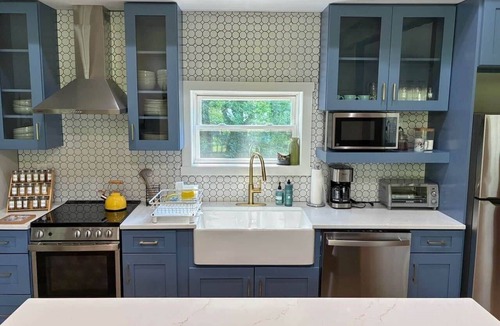 Lanesville Apartment | 2BR Barnhouse Loft Near Diamond Notch Falls