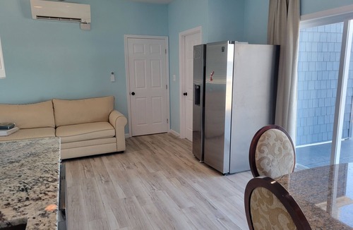 Broadkill Beach Condo | 2BR condo, 2nd floor. FREE kayaks and bikes. Hot Tub and Sauna - extra fee.