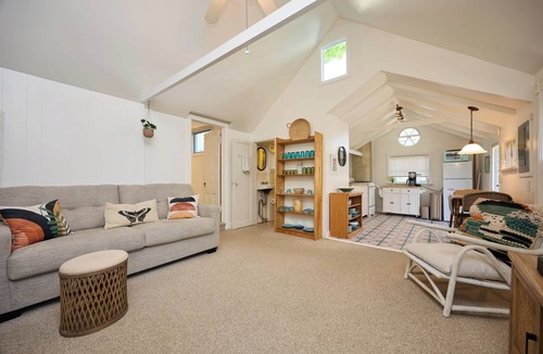 Ocean Grove Cottage | 2BR Ocean Grove Garden Beach Cottage- 6 Blk to Beach, Easy Access 2 Asbury Park