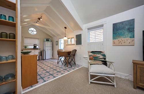 Ocean Grove Cottage | 2BR Ocean Grove Garden Beach Cottage- 6 Blk to Beach, Easy Access 2 Asbury Park