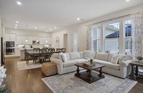 Frankford House | <2miles from Bethany Beach w/access to Community Pool; Large families welcome!
