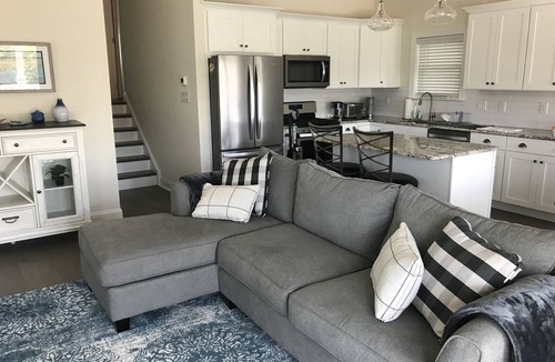 North End Condo | 2nd Floor Unit in the Heart of Ocean City! Stocked with beach amenities!