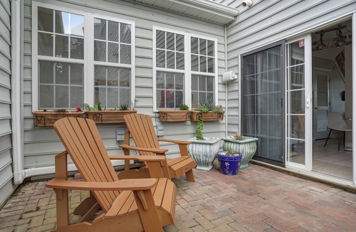 Villages of Five Points House | 3 bdrm town house in Five Points Village sleeps 8n