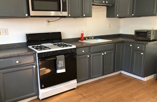 Perth Amboy Apartment | 3-bed house, parking, near NYC bus/train, MetLife Stadium 35 mins