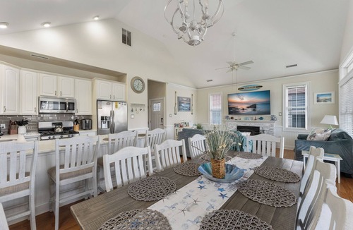 North End Condo | 3-bedroom condo in delightful Ocean City with WiFi, AC