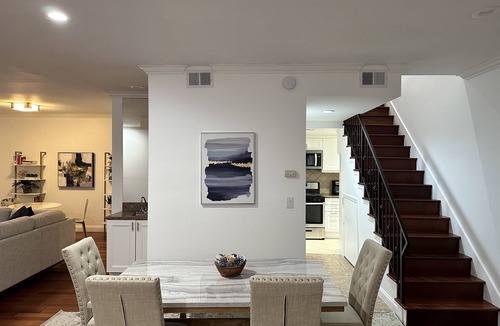 Pico - Robertson Condo | 3 Bedroom family condo in exclusive Beverlywood neighborhood of Los Angeles