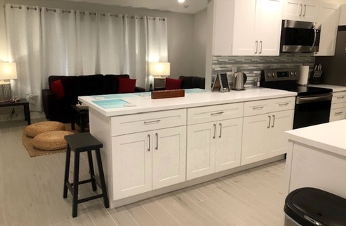 Deerfield Beach House | 3-Bedroom Heated Private Pool Vacation Home just minutes from the Beach Pet