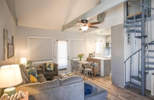 Little Salisbury House | 3 bedroom home located near OC Art Center, A/C Washer/Dryer, Grill on Deck