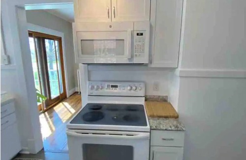 Niagara Falls House | 3-bedroom house 5 min to Falls & park