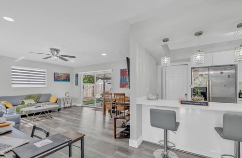 Miami Gardens House | 3-bedroom house in peaceful Miami Gardens with cool AC and family friendly vibes