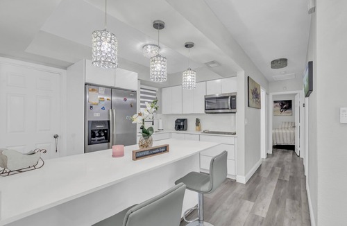 Miami Gardens House | 3-bedroom house in peaceful Miami Gardens with cool AC and family friendly vibes