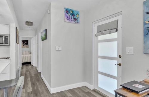 Miami Gardens House | 3-bedroom house in peaceful Miami Gardens with cool AC and family friendly vibes
