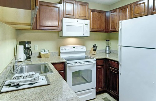 Williamsburg Condo | 3 Bedroom Lockoff Condo w/2 Living Areas, 2 Kitchens, @ Williamsburg Kingsgate!