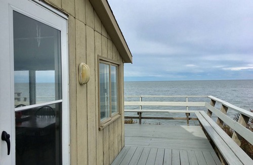 Brewster Cottage | 3-Bedroom Oceanfront Cottage on Private Beach