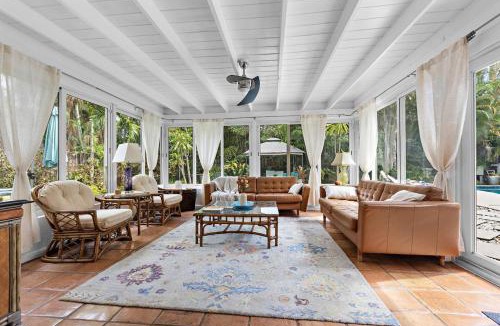 Wilton Manors House | 3-Bedroom Villa with Heated Pool near Wilton Drive & Fort Lauderdale Beach