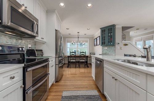 Dewey Beach House | 3 Bellevue Street, Dewey Beach Ocean Views, Stylish Digs!