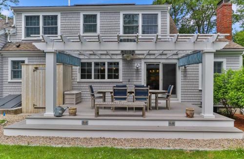 Orleans House | 3 Bicycles Provided! Cape Cod Cottage w/Deck
