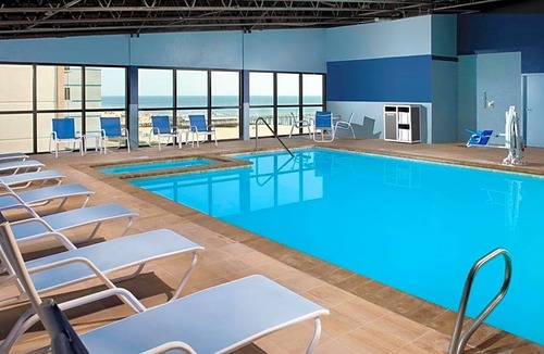 Northeast Virginia Beach Hotel | 3-Star Hotel ∙ Four Points by Sheraton Virginia Beach Oceanfront