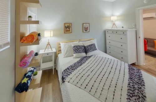 Norfolk Cottage | 30 Day stay Disc! Flex-cation time! Work & Play - Cute Bay front Cottage!