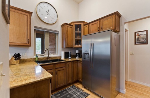 Columbia Falls House | 30 Mins to Glacier with Ski Trail Access