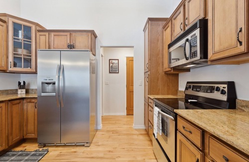 Columbia Falls House | 30 Mins to Glacier with Ski Trail Access