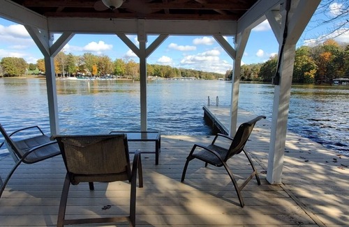 Glenora House | 3000 sqft. Waterfront house, Private Beach/Dock w/300+ ft Private Waterfront