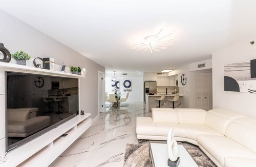Aventura Apartment | 3208 Luxury 3 Bed 2 Bath Apartment Yacht Club Aventura